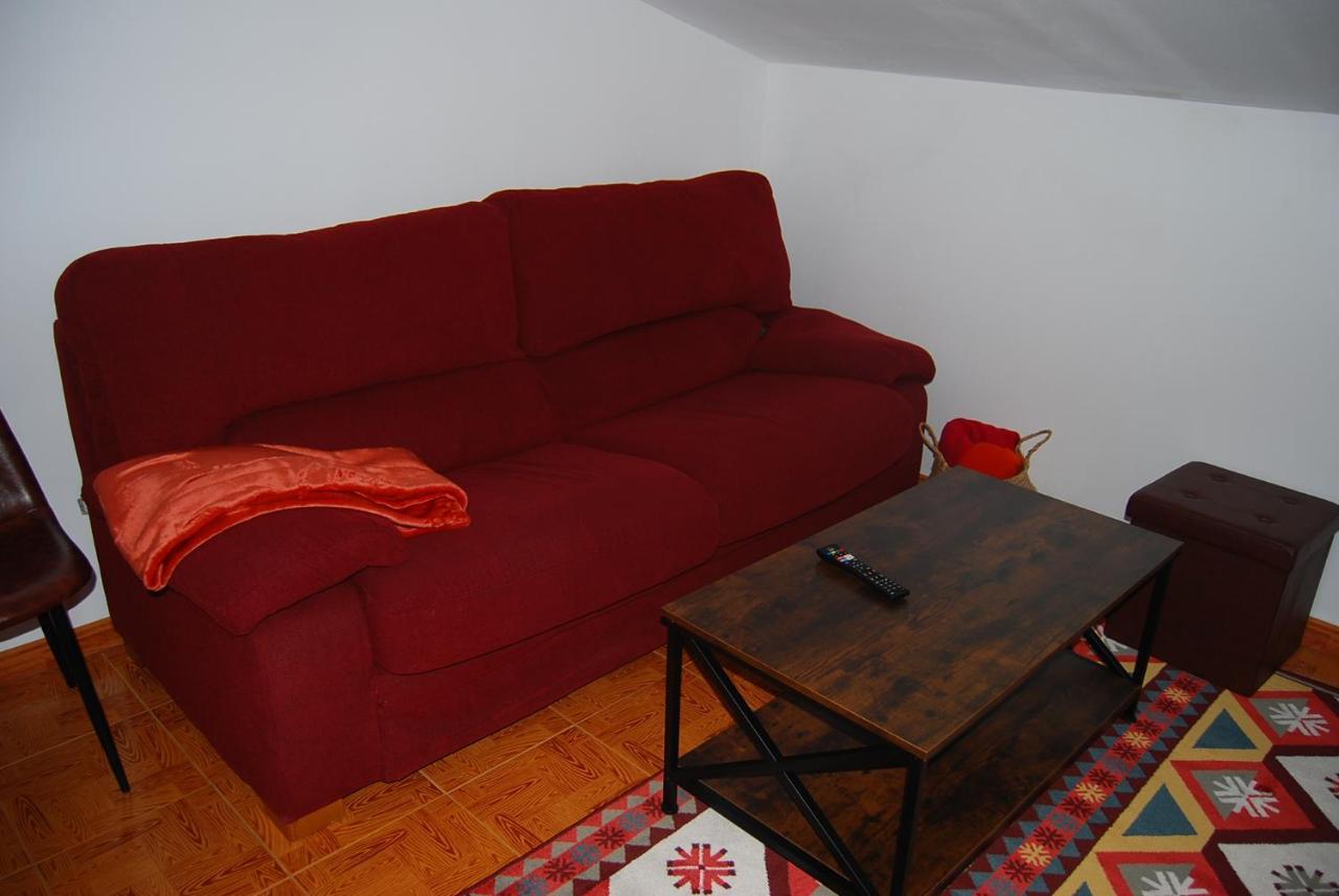 Casa Rural Puerta Del Gamoniteiru ポラ・デ・レナ エクステリア 写真